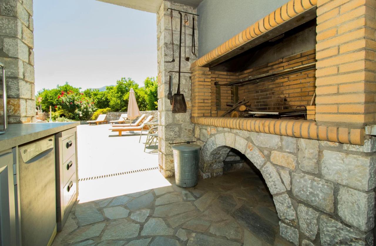 Villa Rodoula In Mystras Спарти Екстериор снимка