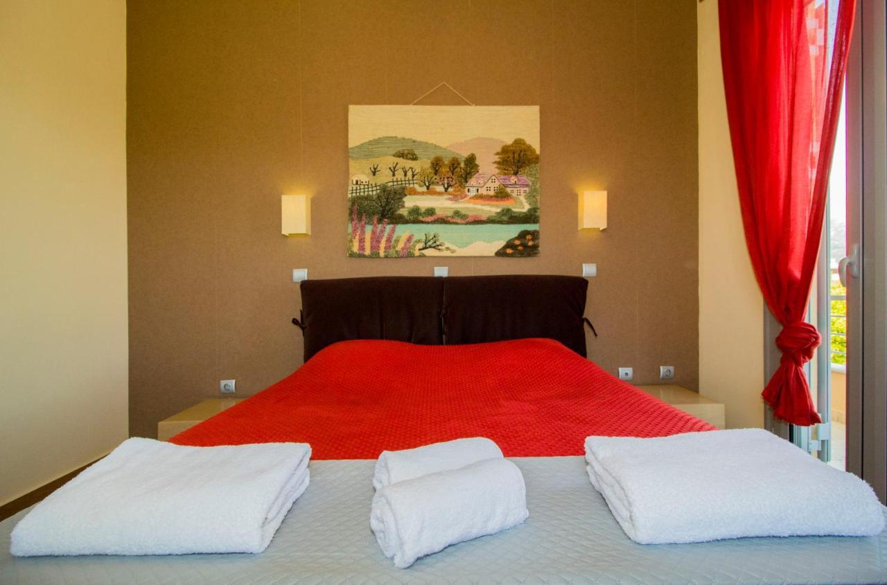 Villa Rodoula In Mystras Спарти Екстериор снимка